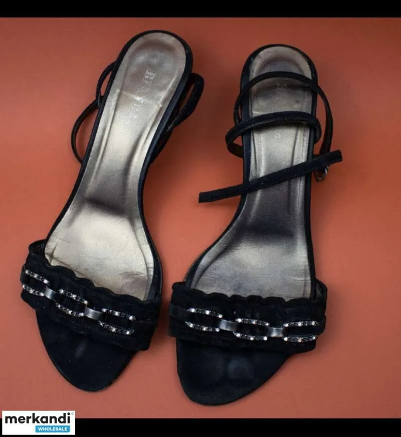 100 PARES DE ZAPATOS, PARA HOMBRE, MUJER Y NIÑO NUEVOS Y SEMINUEVOS, MATERIALES DE EXCELENTE CALIDAD