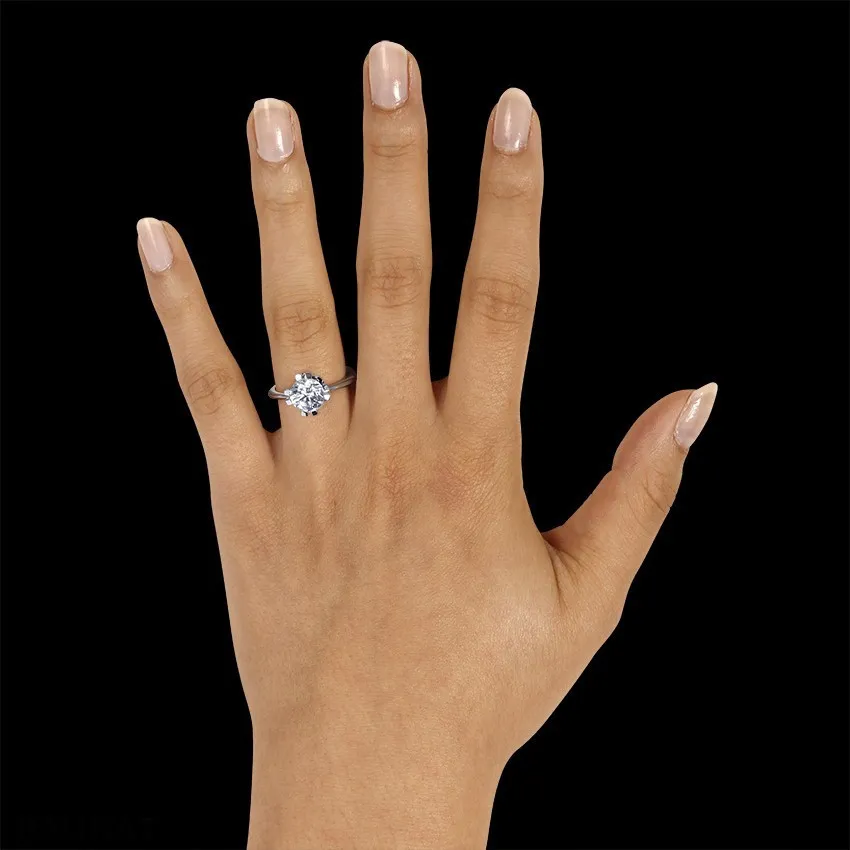 1.50 quilates anillo solitario diamante diseño en platino con ocho garras 