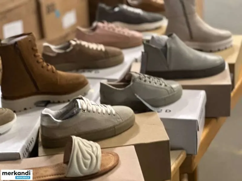 6,50€ por par, mezcla de zapatos de marca europea, mezcla de diferentes modelos y tallas para mujer y hombre, cartón mixto, merc