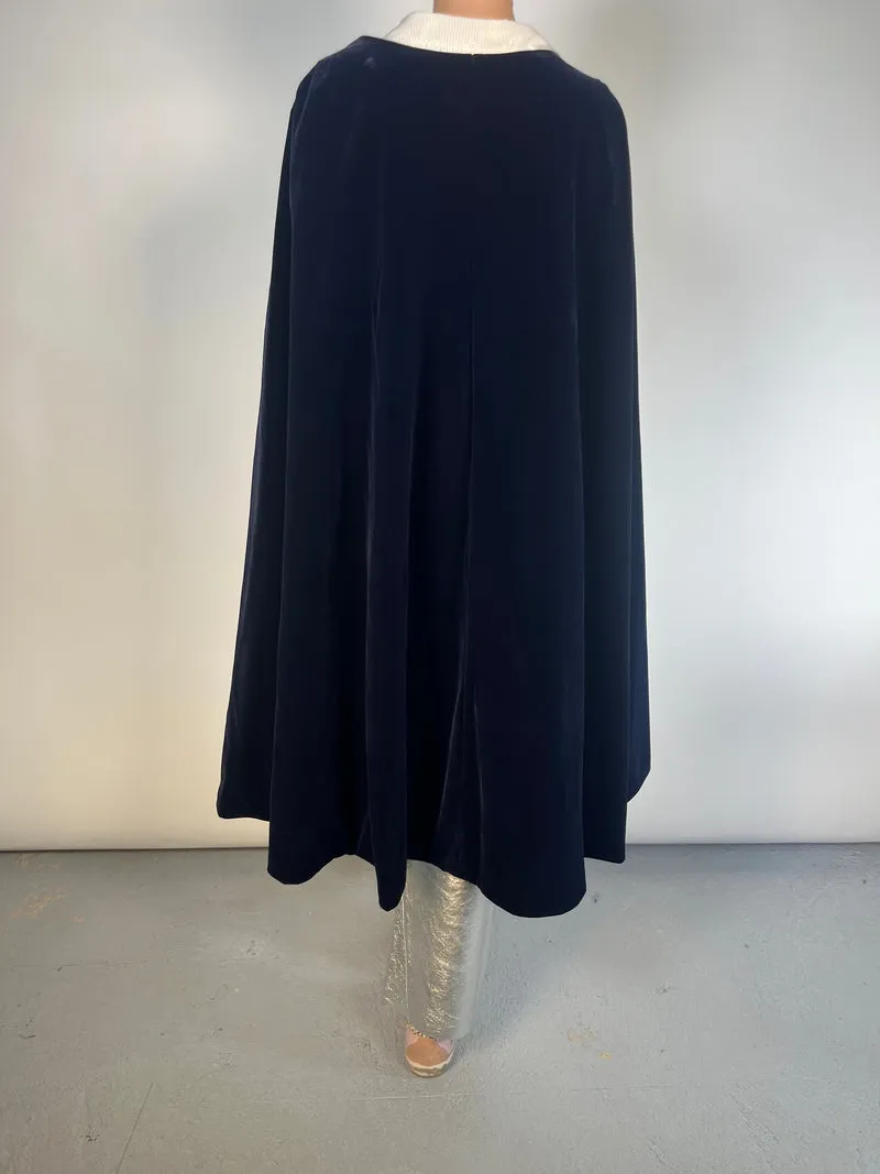 A MEDIDA Capa Terciopelo Azul