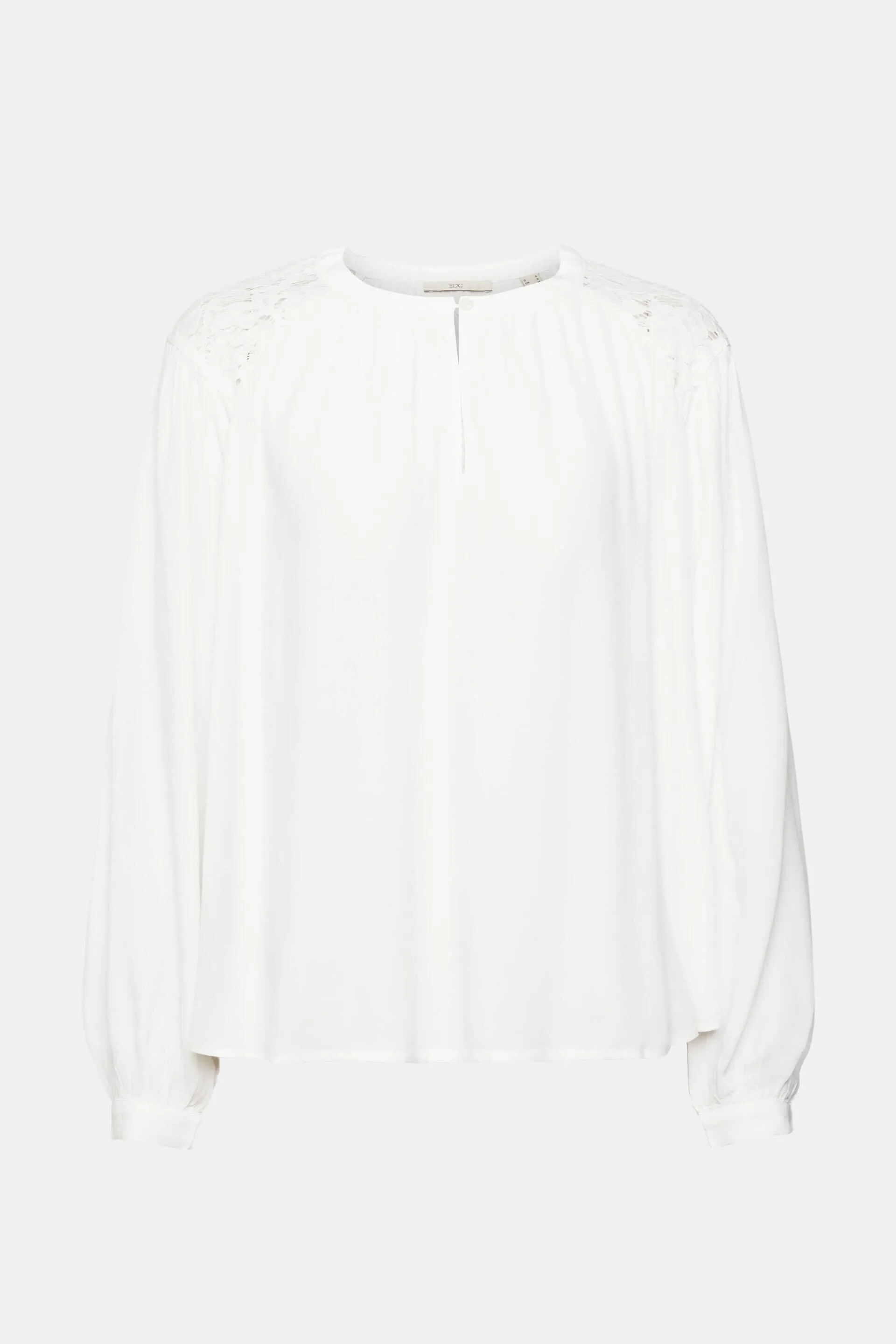 Blusa con detalles de encaje