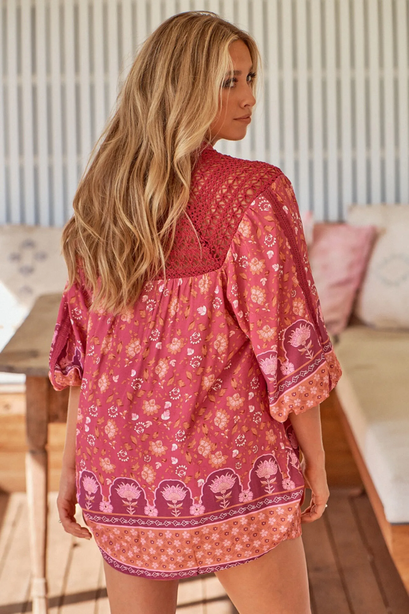 Blusa detalles encaje