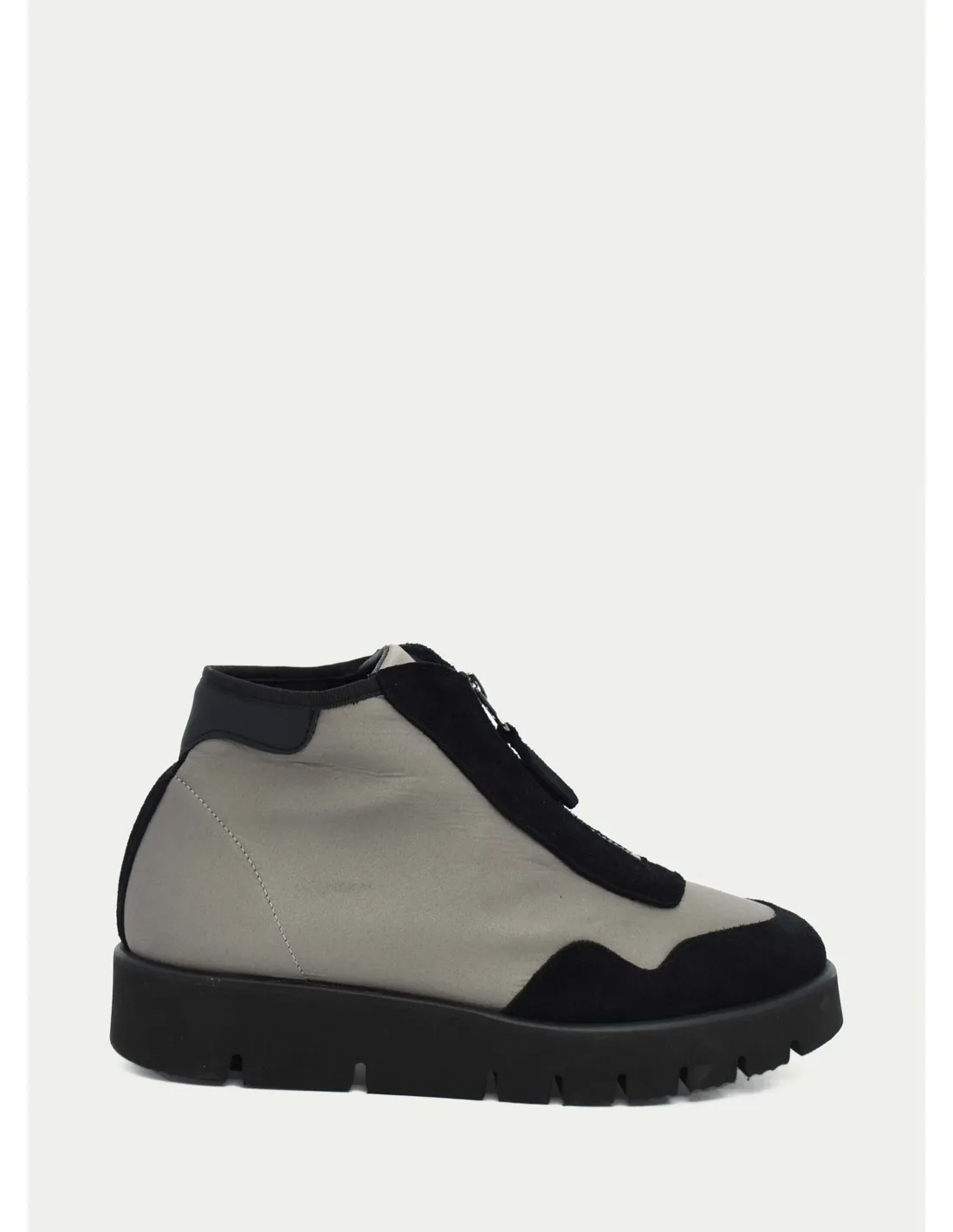 BOTAS Y BOTINES DANIELA VEGA 2058 GRIS 