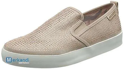 CALZADO MARCA DOCKERS  99 PIEZAS, NUEVO EN CAJA, ZAPATOS DE LOTE DE STOCK