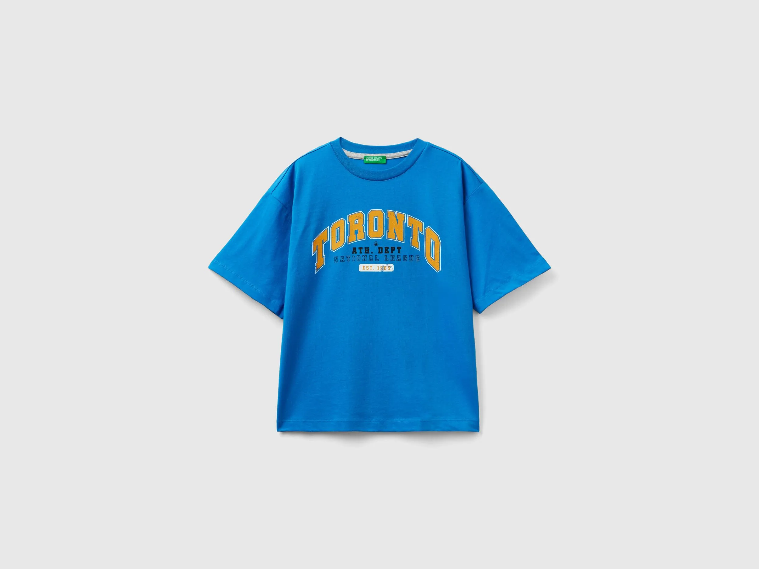Camiseta de estilo college