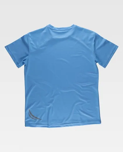 Camiseta técnica manga corta con detalles fluorescentes Celeste