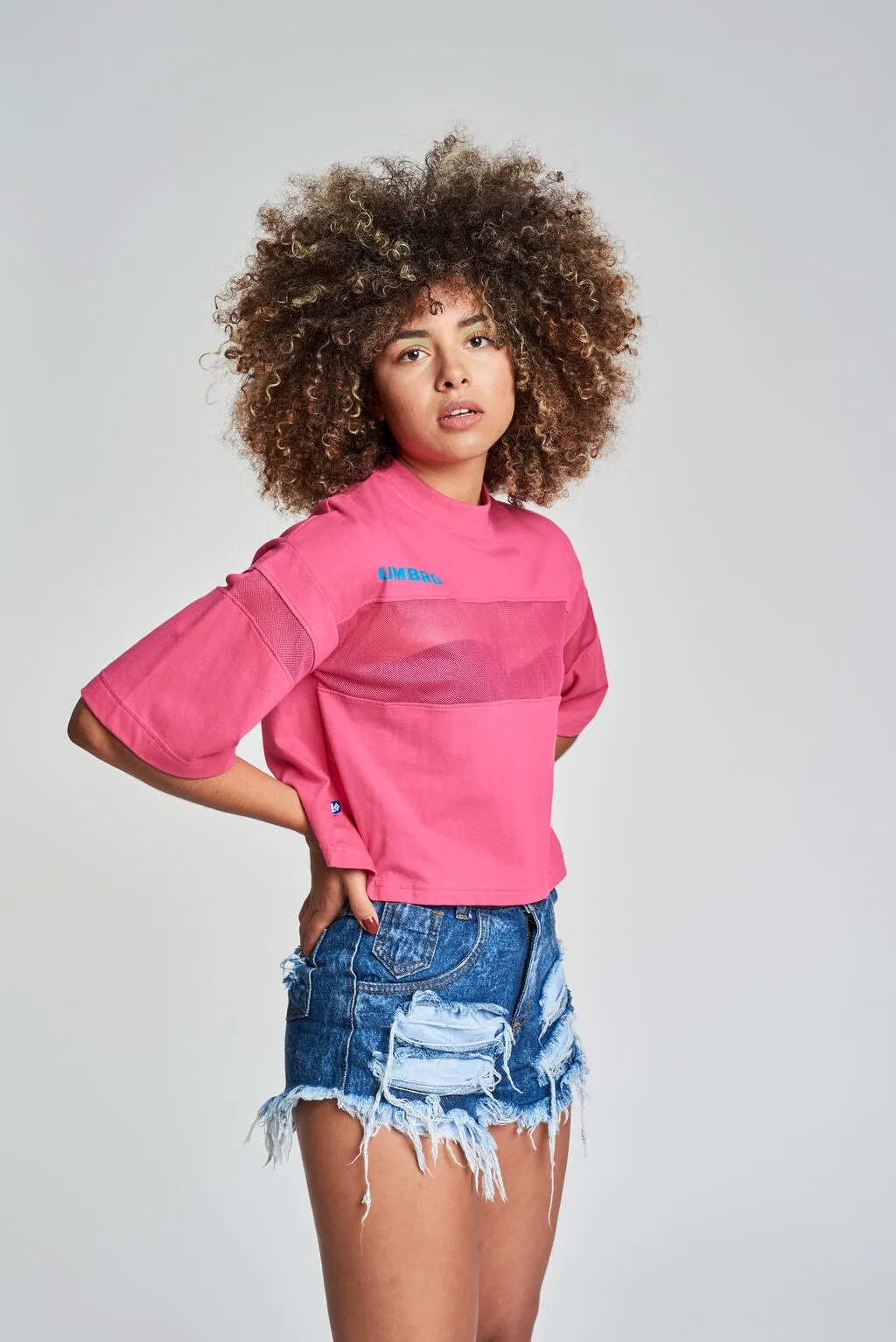 Camiseta Umbro Alto Crop Tee