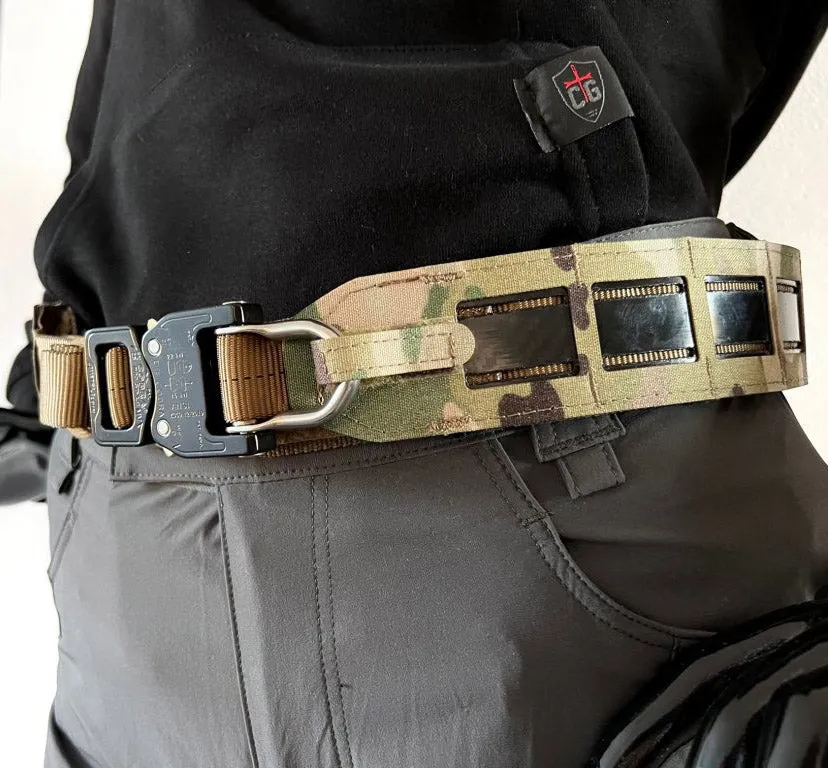 CINTURóN PORTA EQUIPO GLEIPNIR TITAN  CUSTOM GEAR
