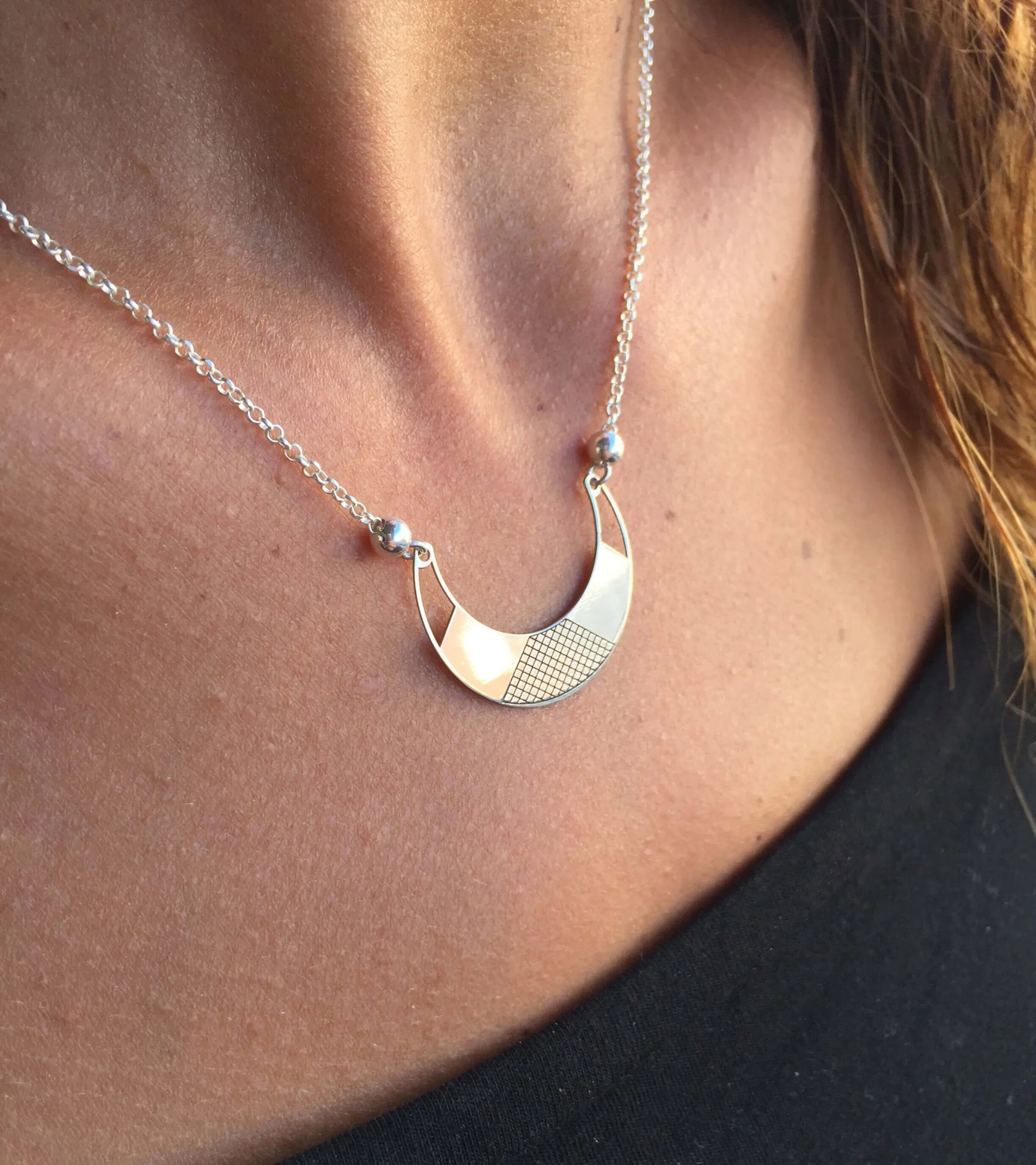 Collar Moon Donna