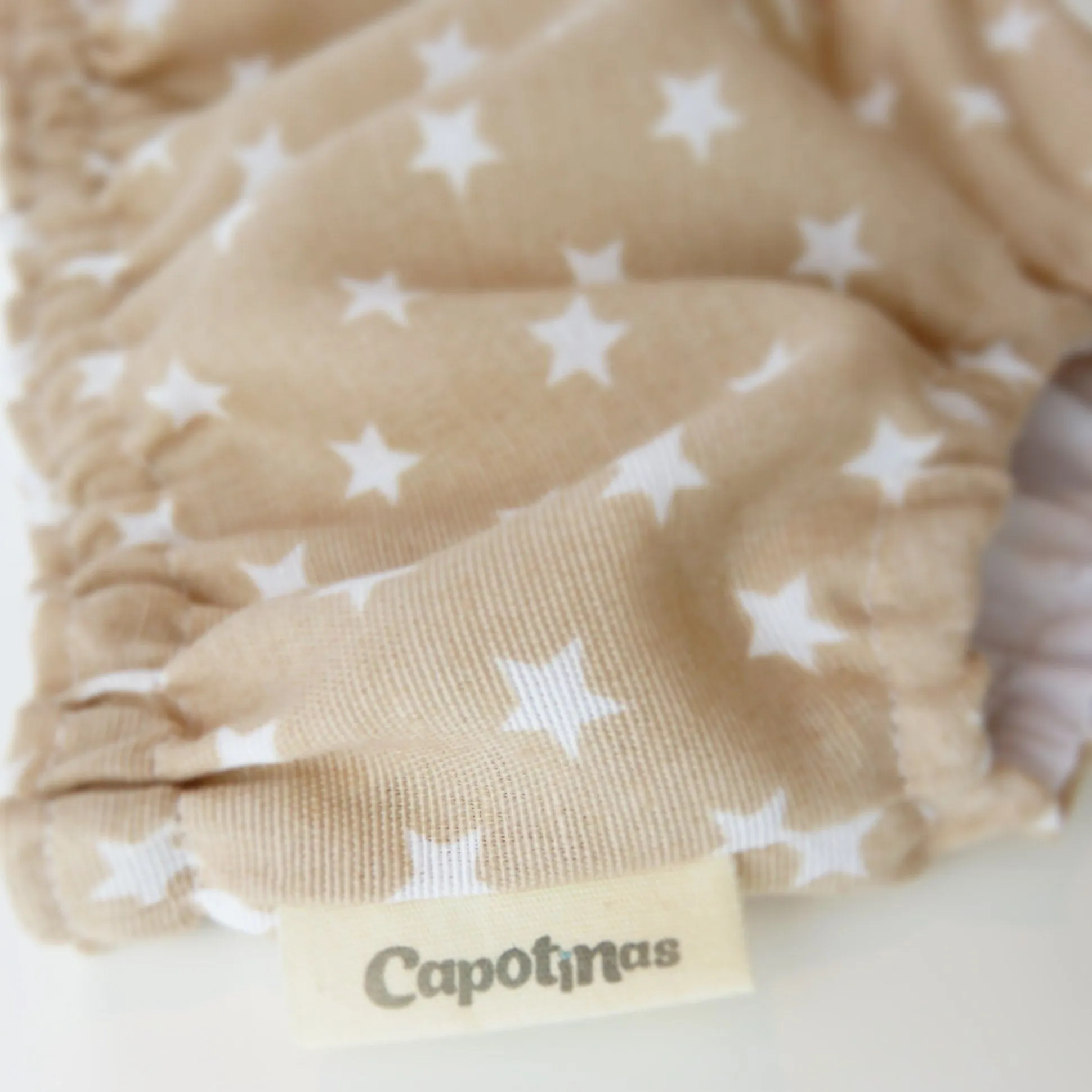 Cubrepañal – Bloomer estrellitas beige