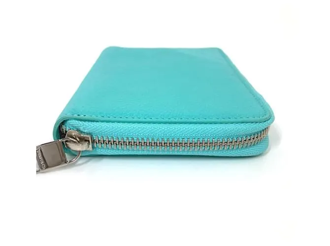 Estuche de tarjetas de visita de cuero azul Tiffany & Co. 