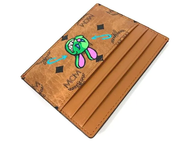 Estuche de tarjetas de visita de cuero marrón MCM Castaño 