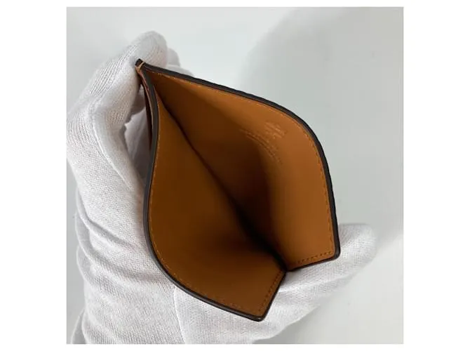 Estuche de tarjetas de visita de cuero marrón MCM Castaño 