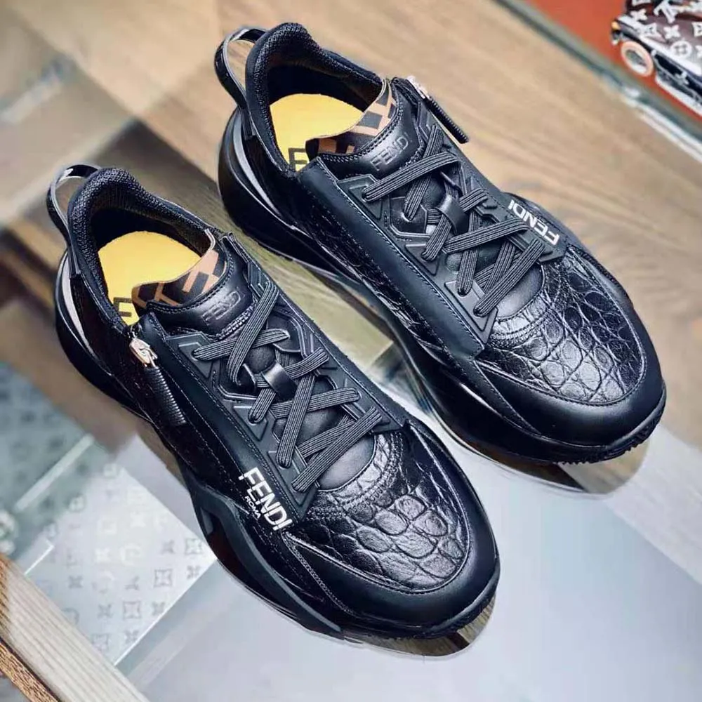 Fendi Mujer Zapatillas Bajas Caimán Negro