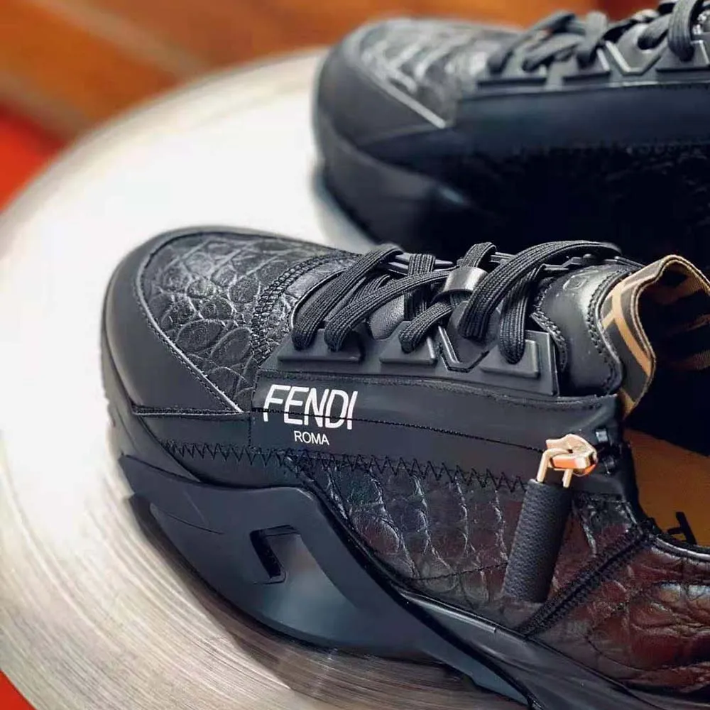 Fendi Mujer Zapatillas Bajas Caimán Negro