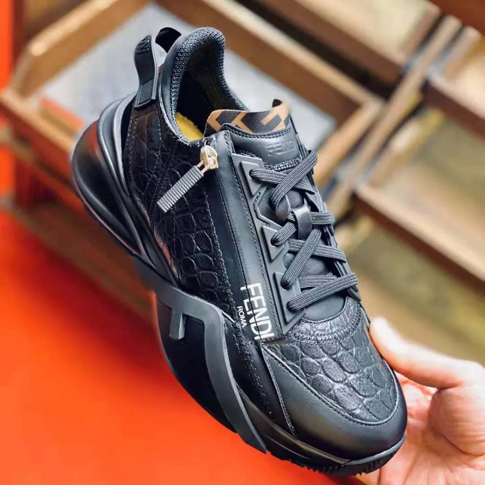 Fendi Mujer Zapatillas Bajas Caimán Negro