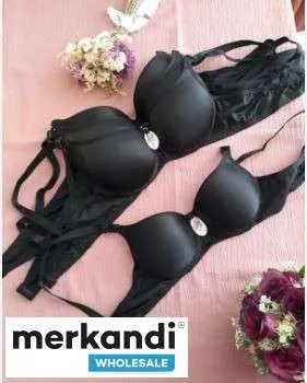 Hay disponibles sujetadores de mujer de alta calidad con diferentes variantes de color para el mercado mayorista.