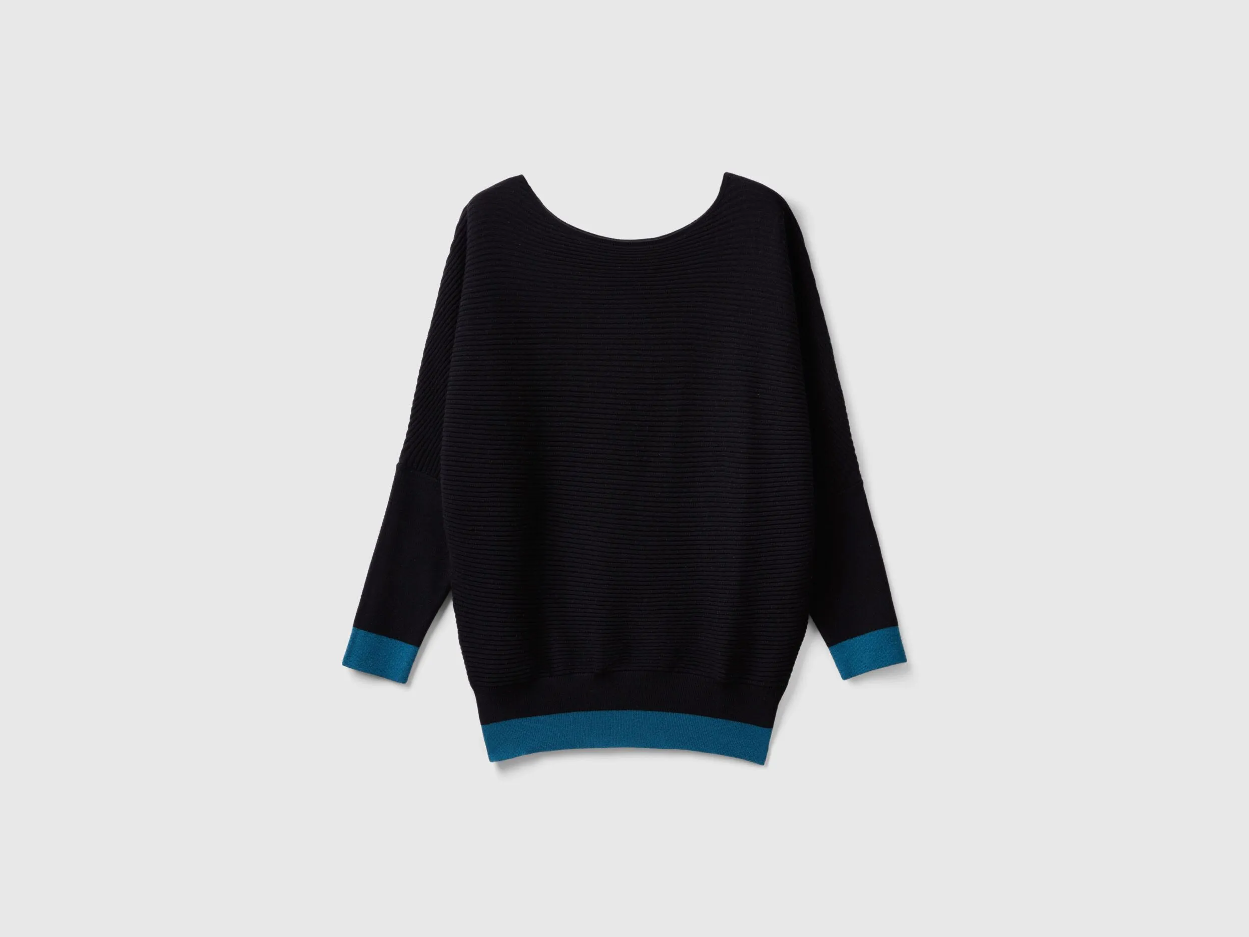 Jersey con escote barco