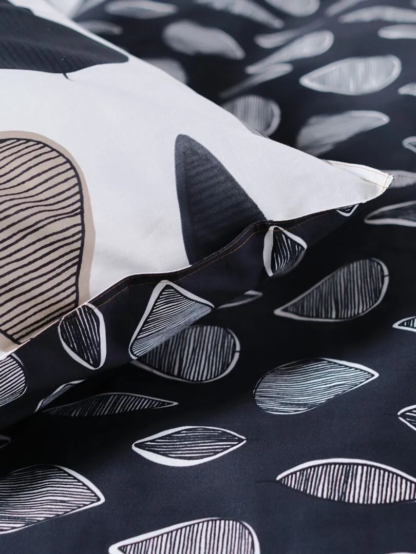 JUEGO DE CAMA  DOBLE  BEIGE