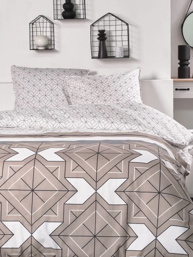 JUEGO DE CAMA ESTAMPADO  DOBLE  ROSA/GRIS