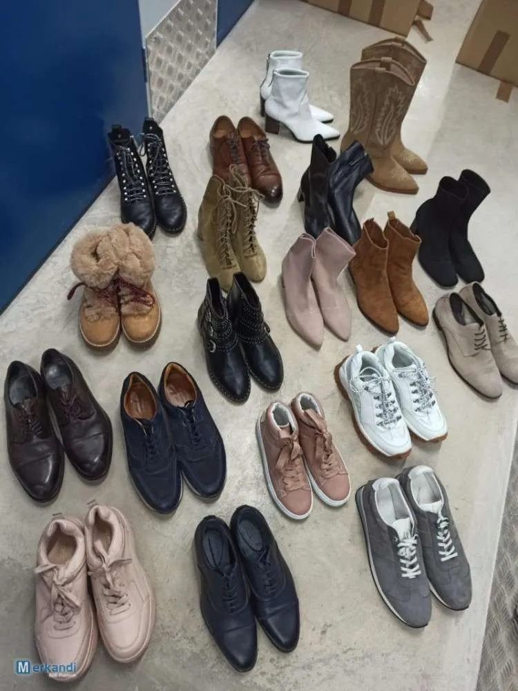 LOTE ZAPATOS STOCK INDITEX  2600 KGS.  CALIDAD: COMO NUEVO, PERO SIN ETIQUETAS