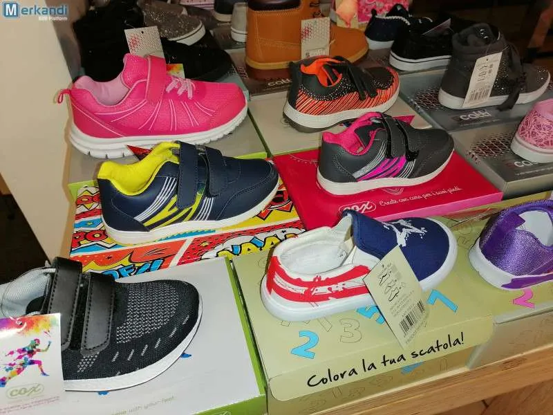 Mezcla de zapatos para niños al por mayor