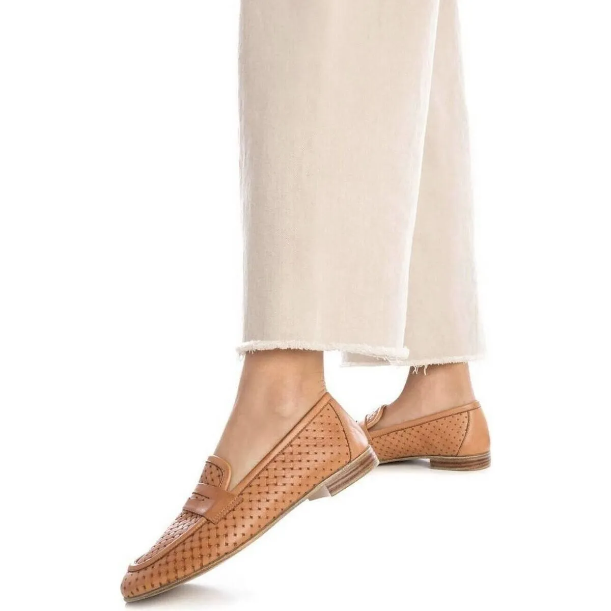 MOCASINES DE PIEL PARA MUJER  16155801 CAMEL