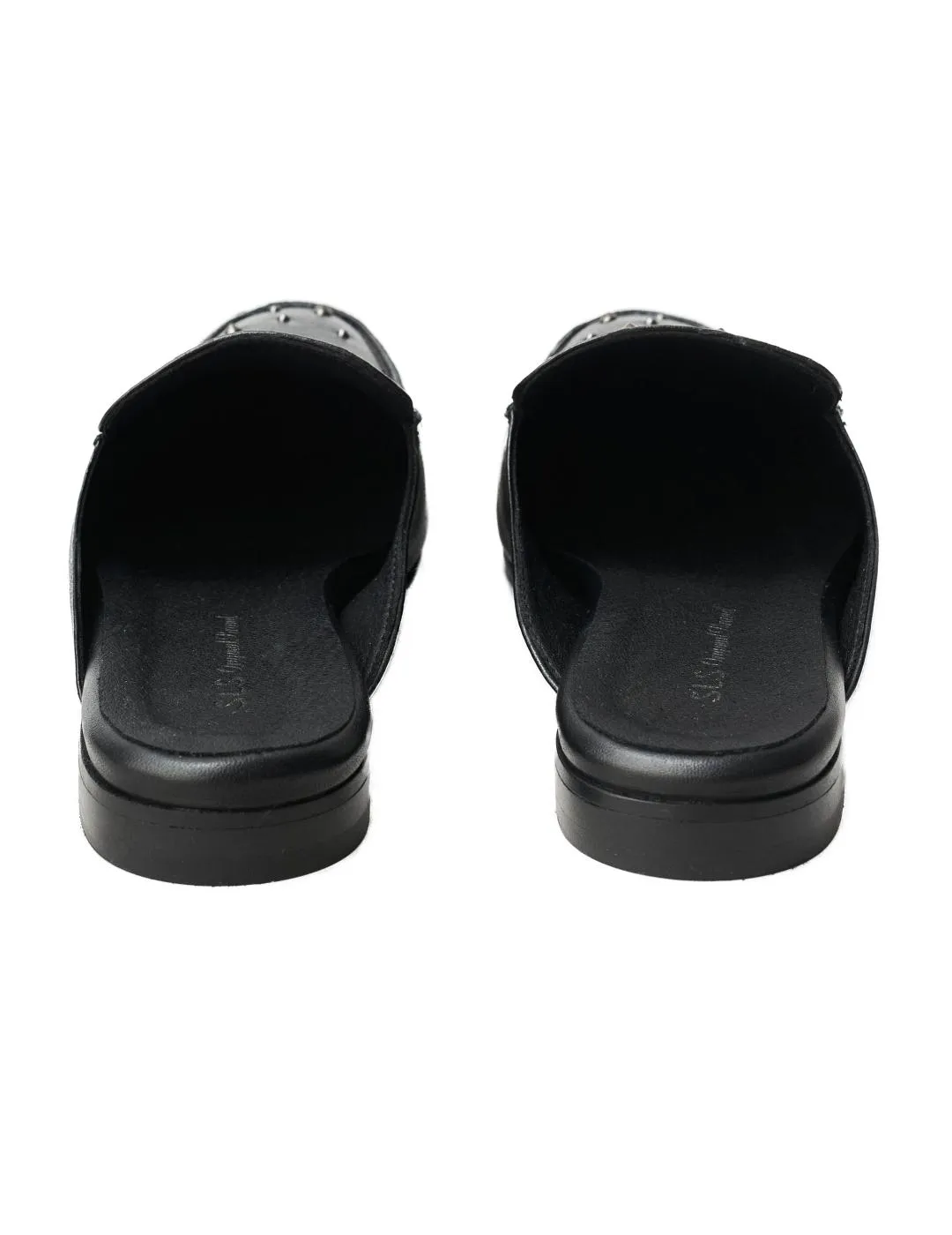 MOCASíN SALSA ESTILO MULE CON TACHUELASZ