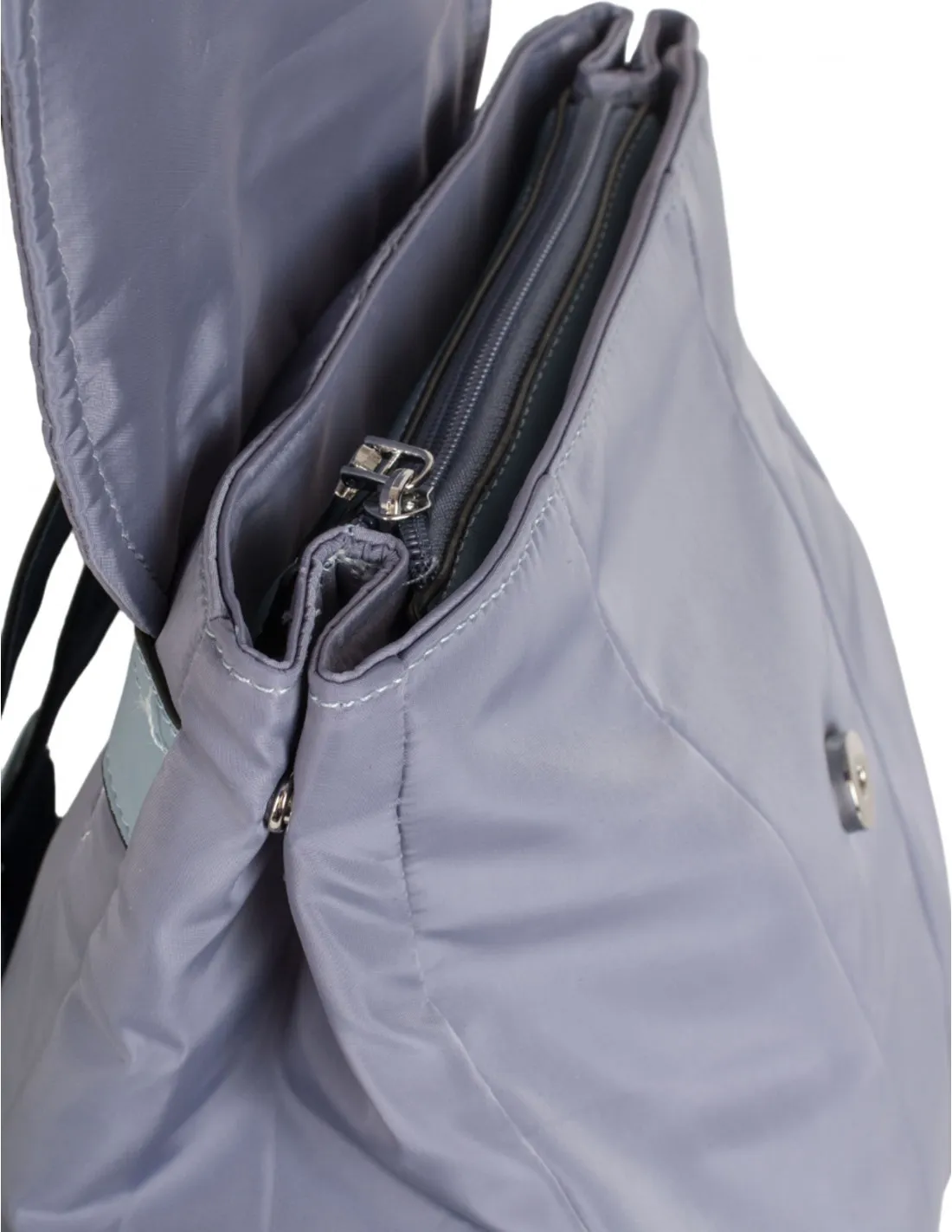 Mochila Nylon Azul Solapa