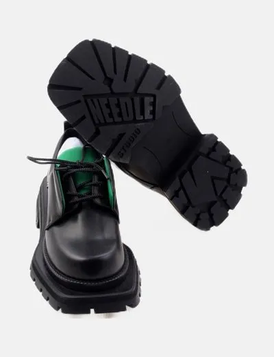 NEEDLE STUDIO Zapatos casual negros