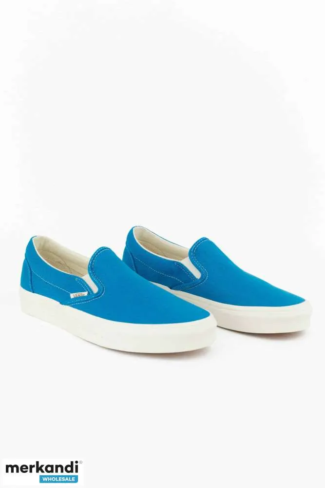 OFERTA DE LOTE DE CALZADO MARCA VANS EN TRES MODELOS DIFERENTES
