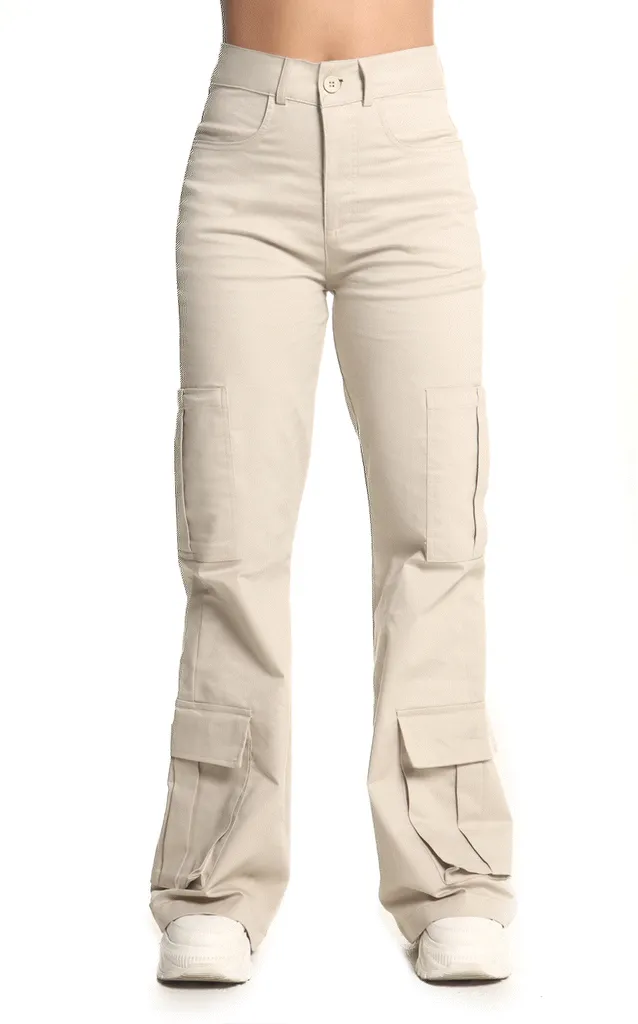 Pantalón Arena Flare Cargo
