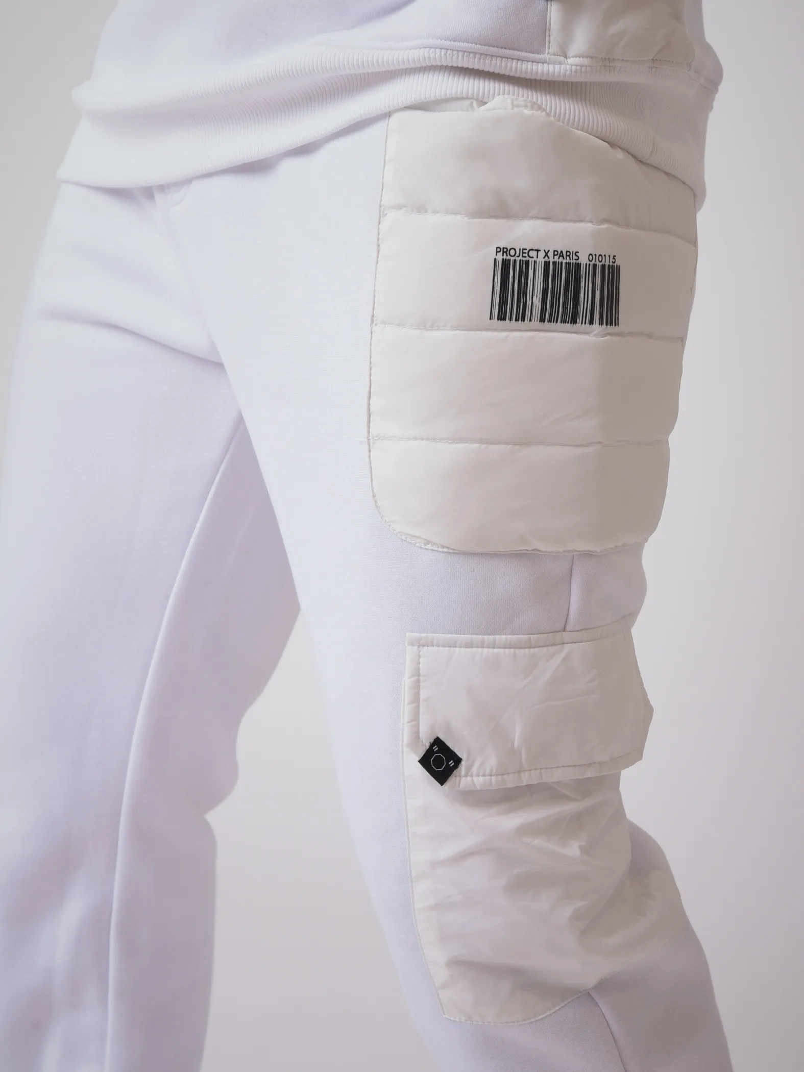 Pantalón de chándal con detalles acolchados
