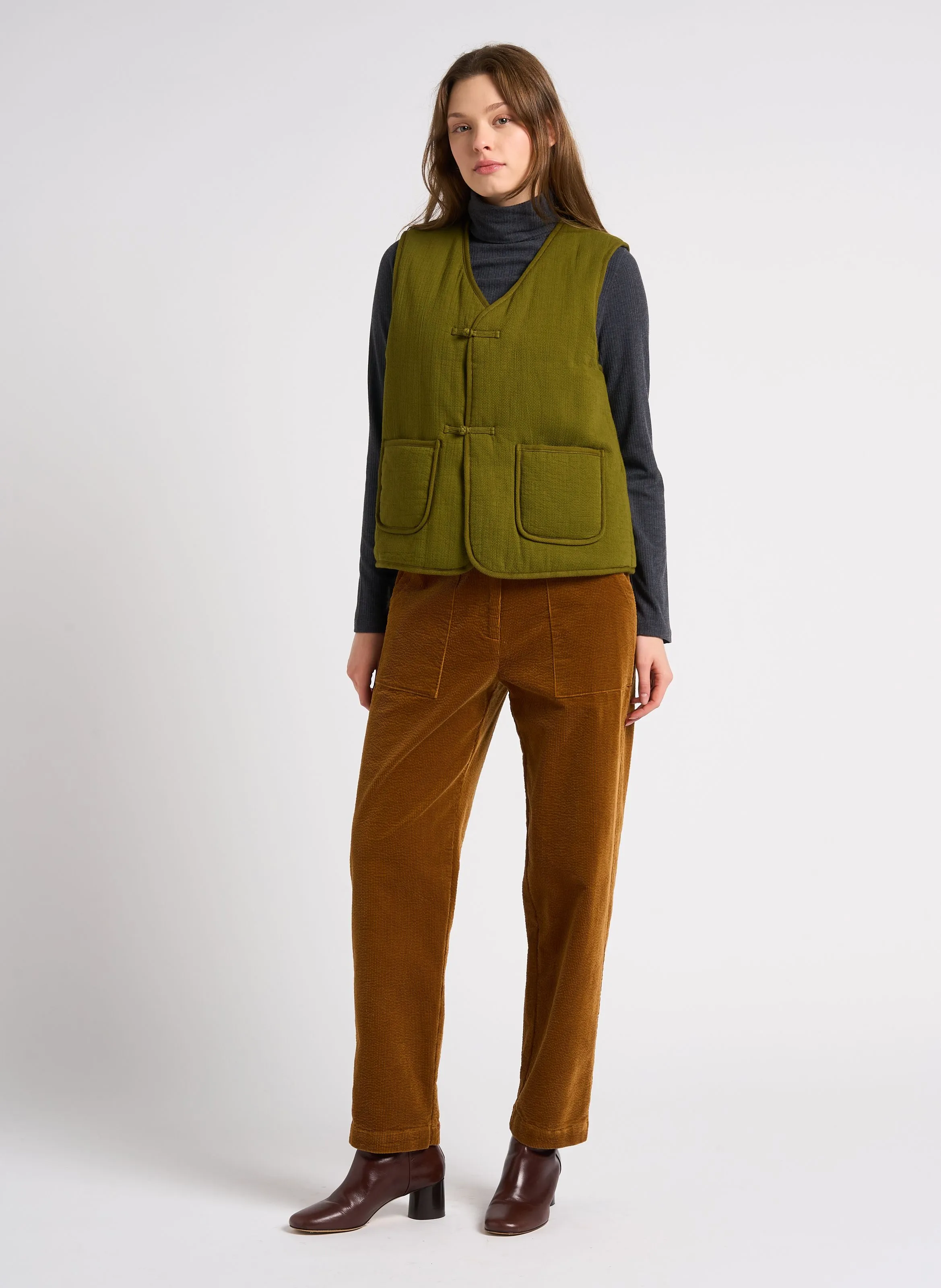 Pantalón zanahoria de algodón mezclado en marron