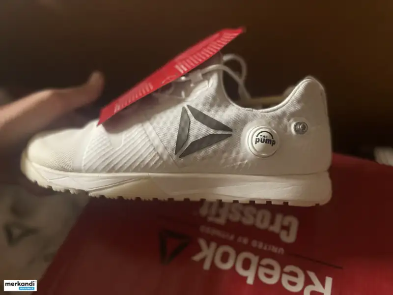 Paquete de stock zapatos deportivos marca puma reebok champion converse shoes