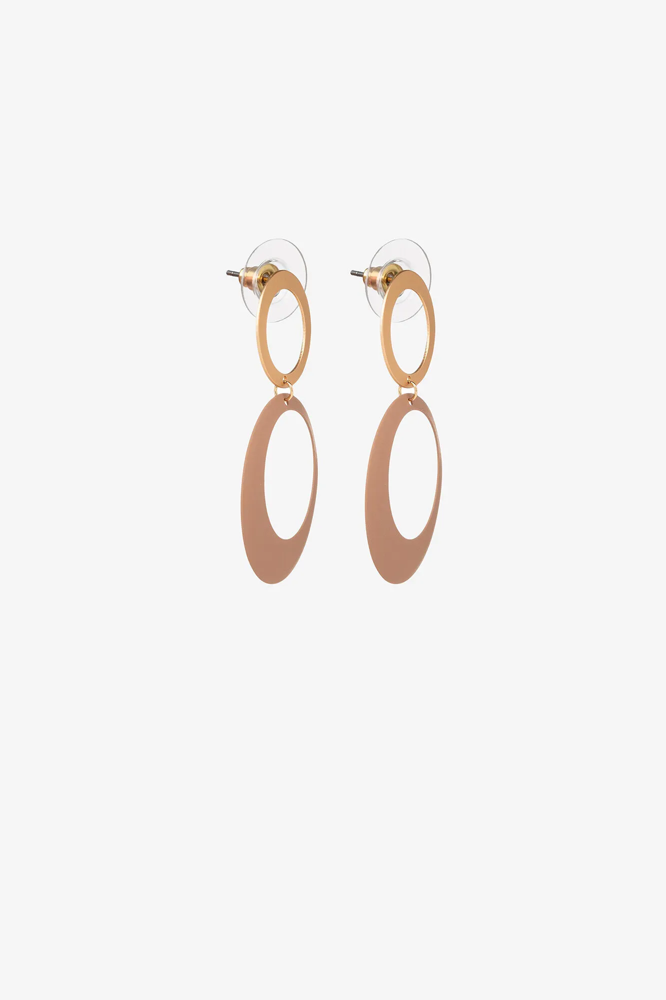Pendientes largos con detalles de color