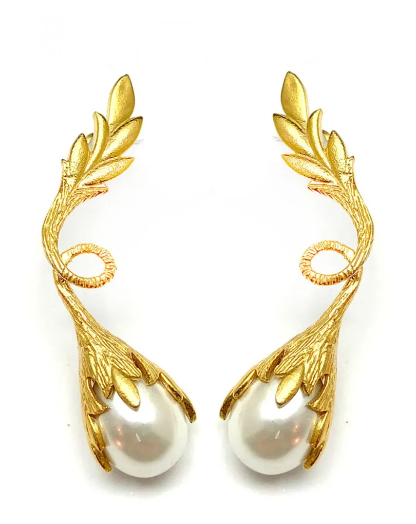 PENDIENTES LARGOS DE PERLAS FABULOSO DISEÑO DE RAMA