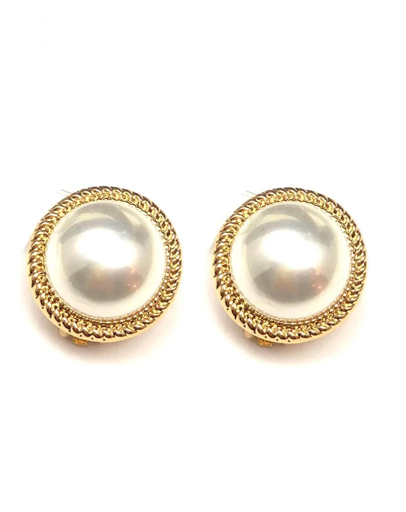 PENDIENTES MUJER CON CIERRE DE PELLIZCO Y PERLAS DISEÑO BOTON