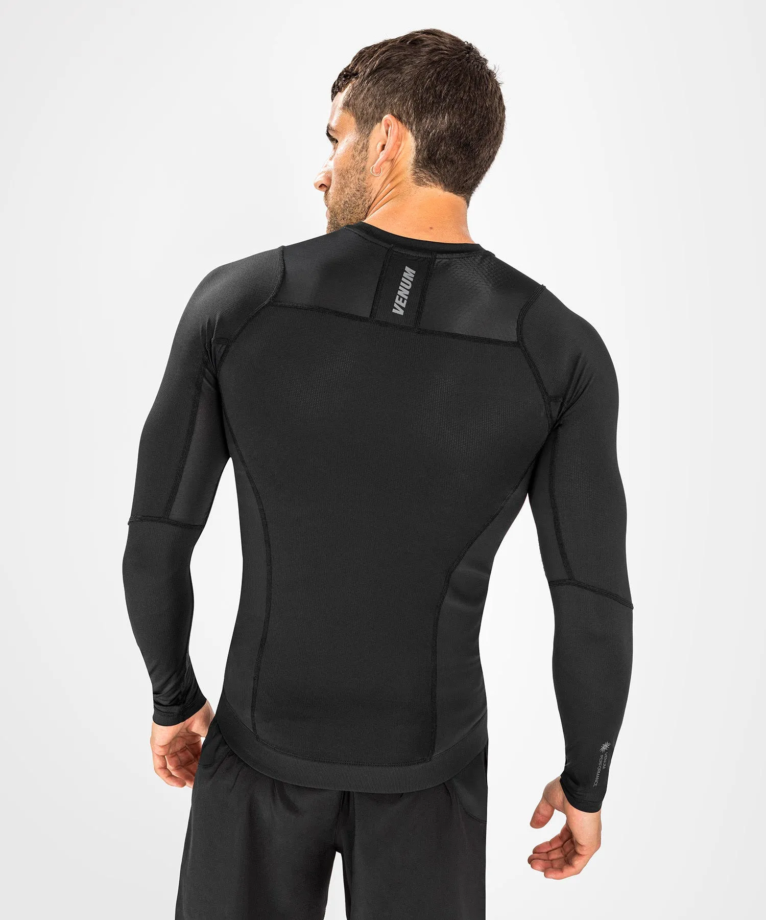 RASHGUARD DE MANGA LARGA VENUM GFIT AIR  NEGRO