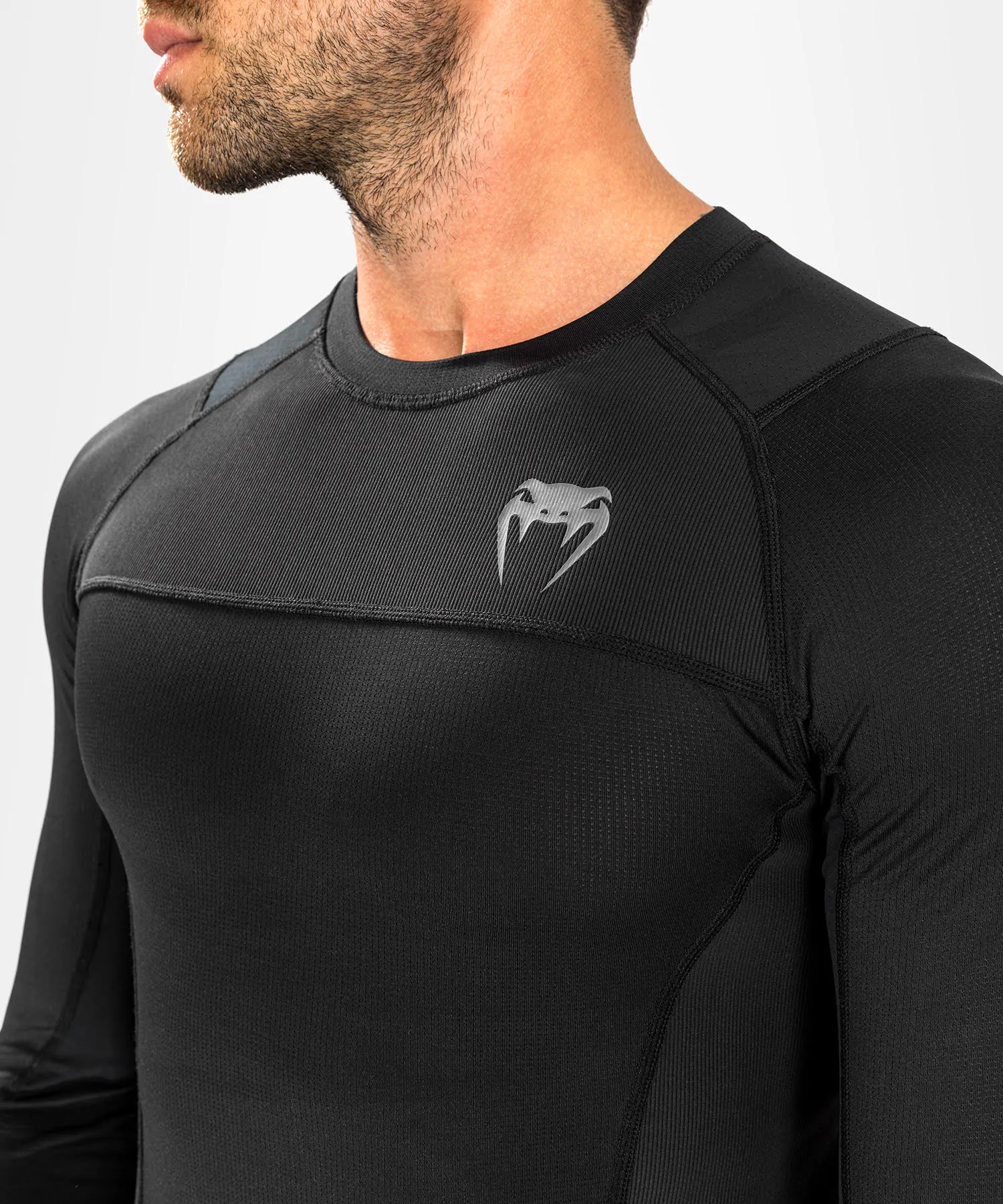 RASHGUARD DE MANGA LARGA VENUM GFIT AIR  NEGRO