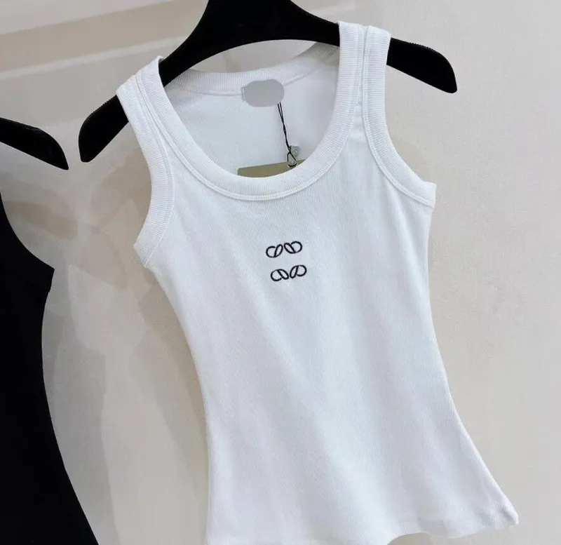 Ropa de diseñador para mujeres chalecos knits de cultivo tops camiseta para mujer algodón puro alfabeto estirado bordado bordado