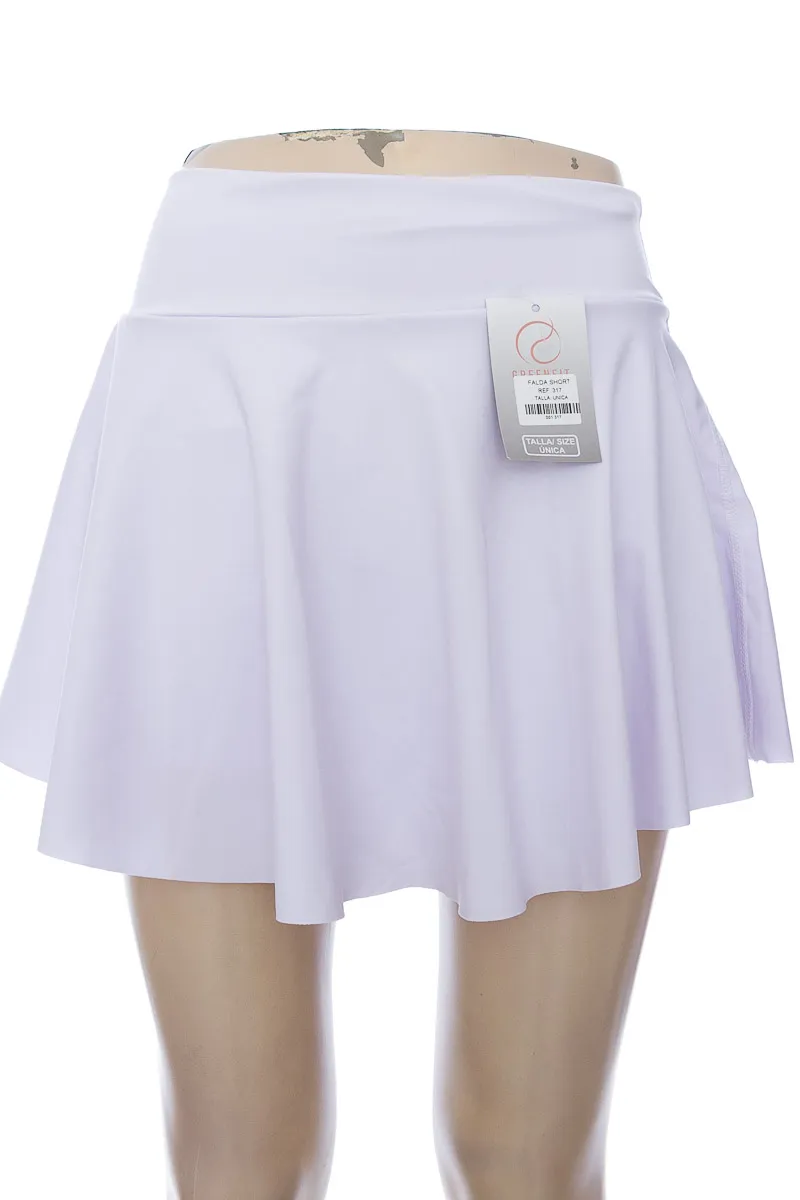 ROPA DEPORTIVA / SALIDA DE BAñO COLOR BLANCO  GREEN FIT