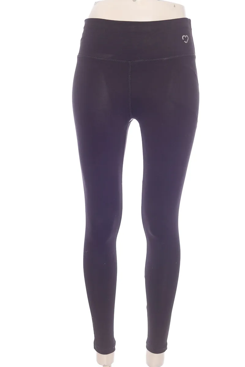 ROPA DEPORTIVA / SALIDA DE BAñO COLOR NEGRO  LILI PINK