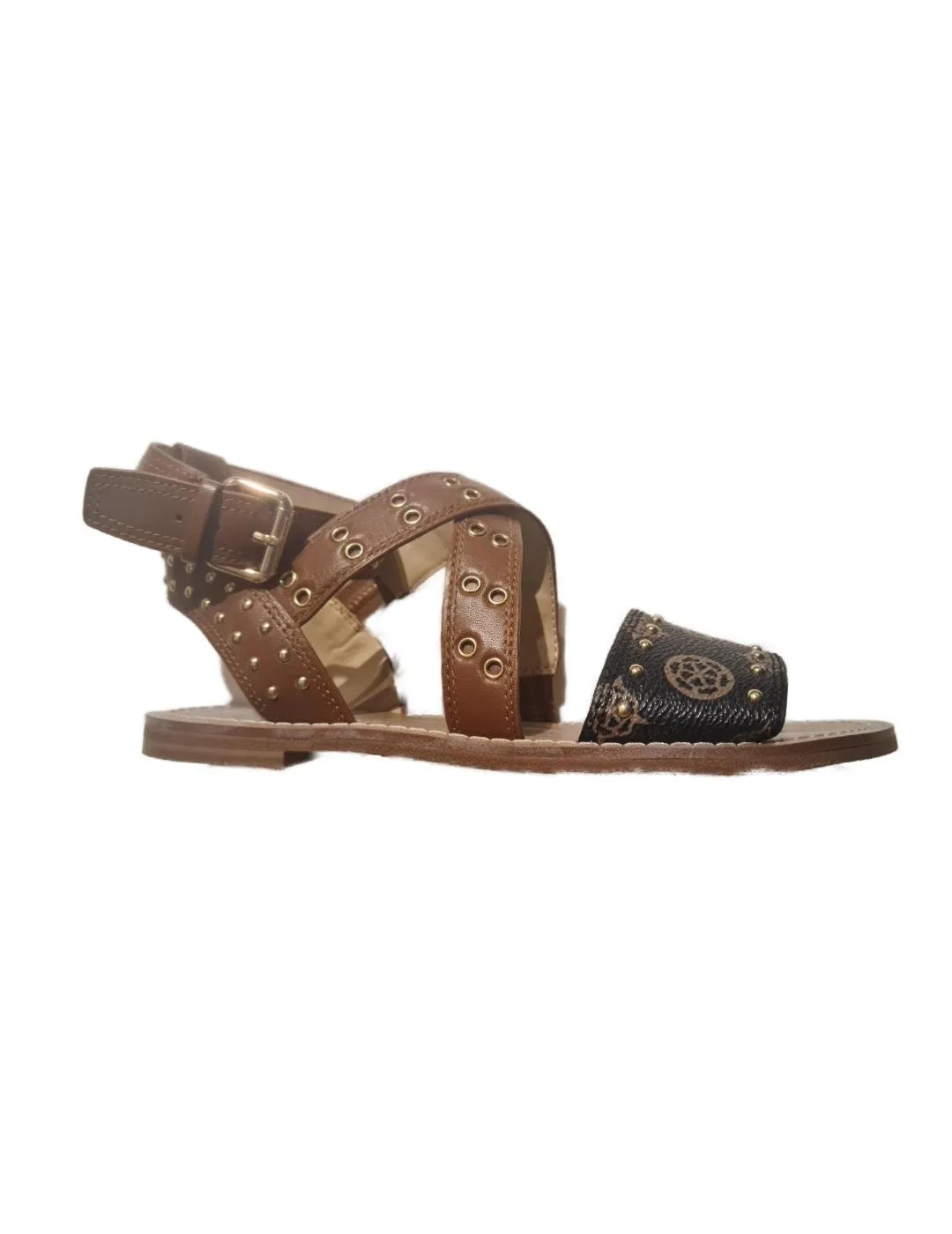Sandalia de piel Guess Cevie marrón con tachuelas para mujer