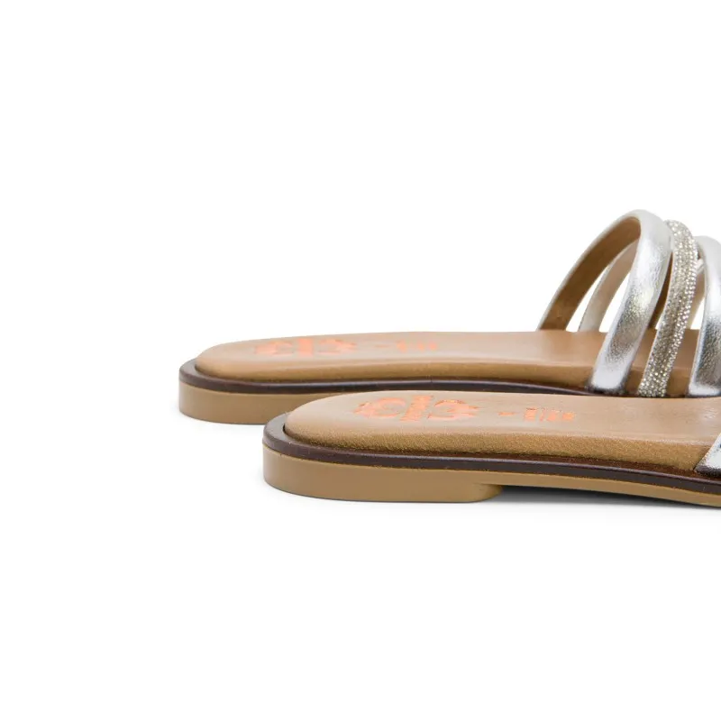 SANDALIA PLANA CON BRILLANTES PLATA CLEO