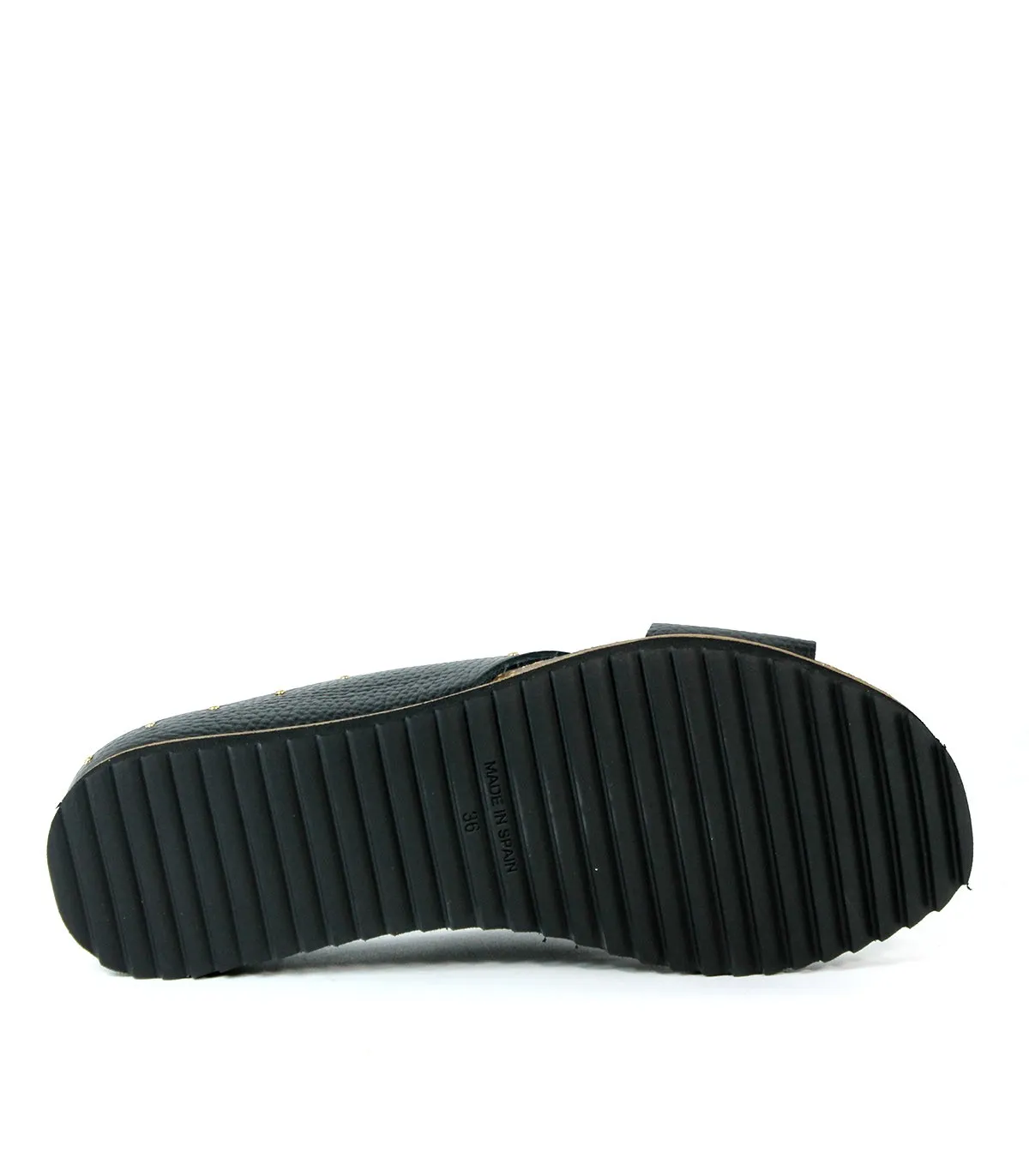 SANDALIAS BIO DE PIEL CON TACHUELAS NEGRO TAKE ME MOR