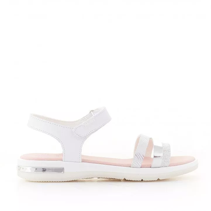 sandalias Pablosky blancas con detalles metálicos