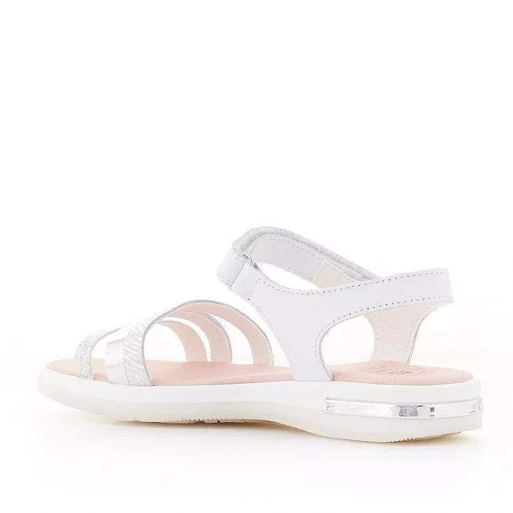 sandalias Pablosky blancas con detalles metálicos