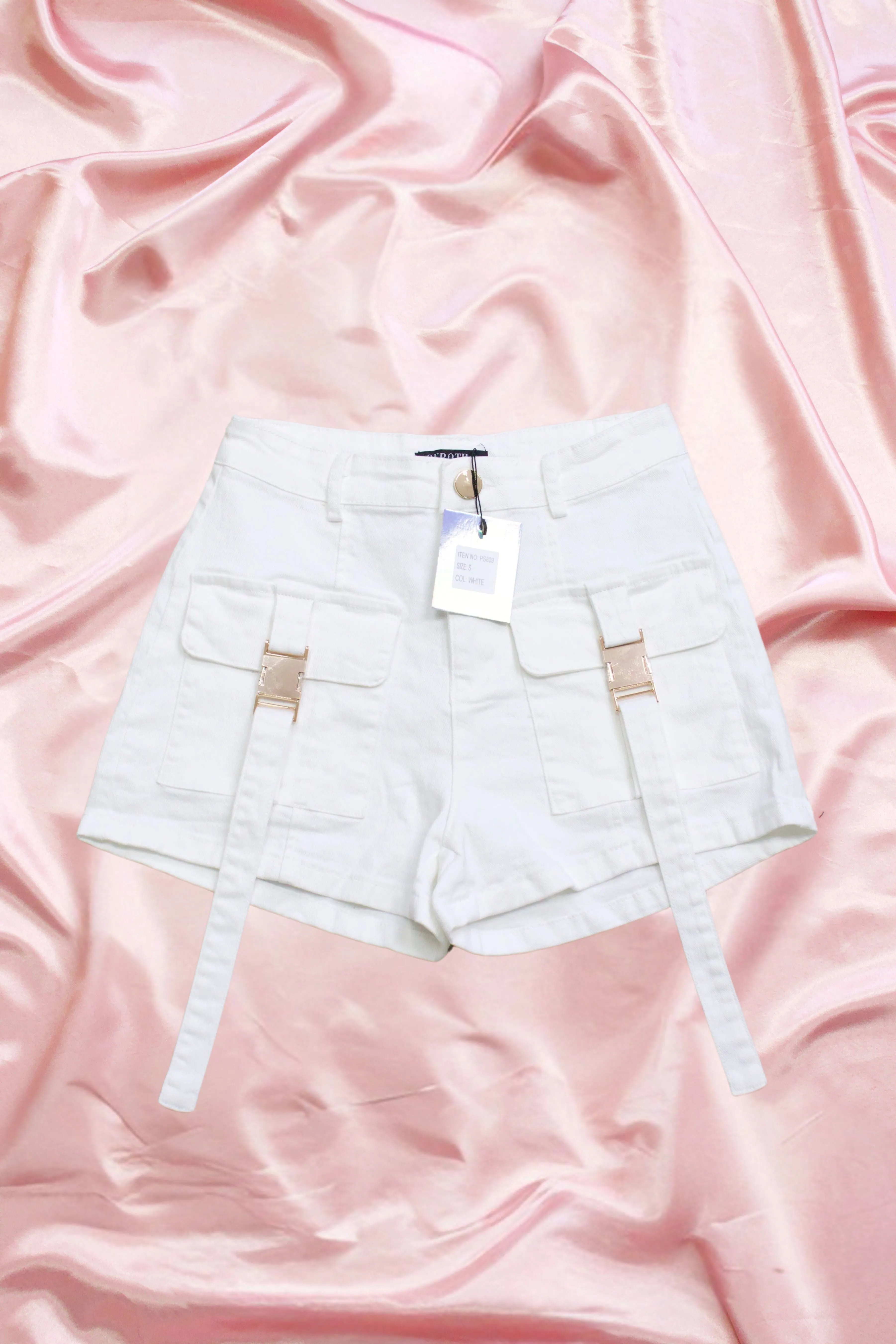 SHORT ESTILO CARGO BROCHE METLICO PS809