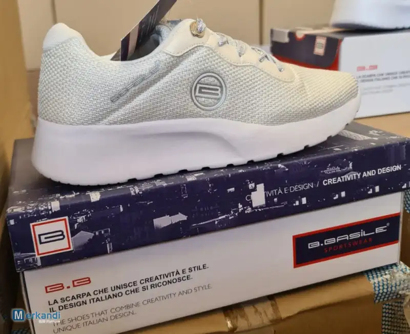 SNEAKERS  ZAPATOS PARA HOMBRE Y MUJER.  10 PARES POR CAJA, A PARTIR DE 5 MODELOS.
